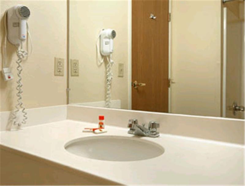 Super 8 By Wyndham Jackson Motel Luaran gambar